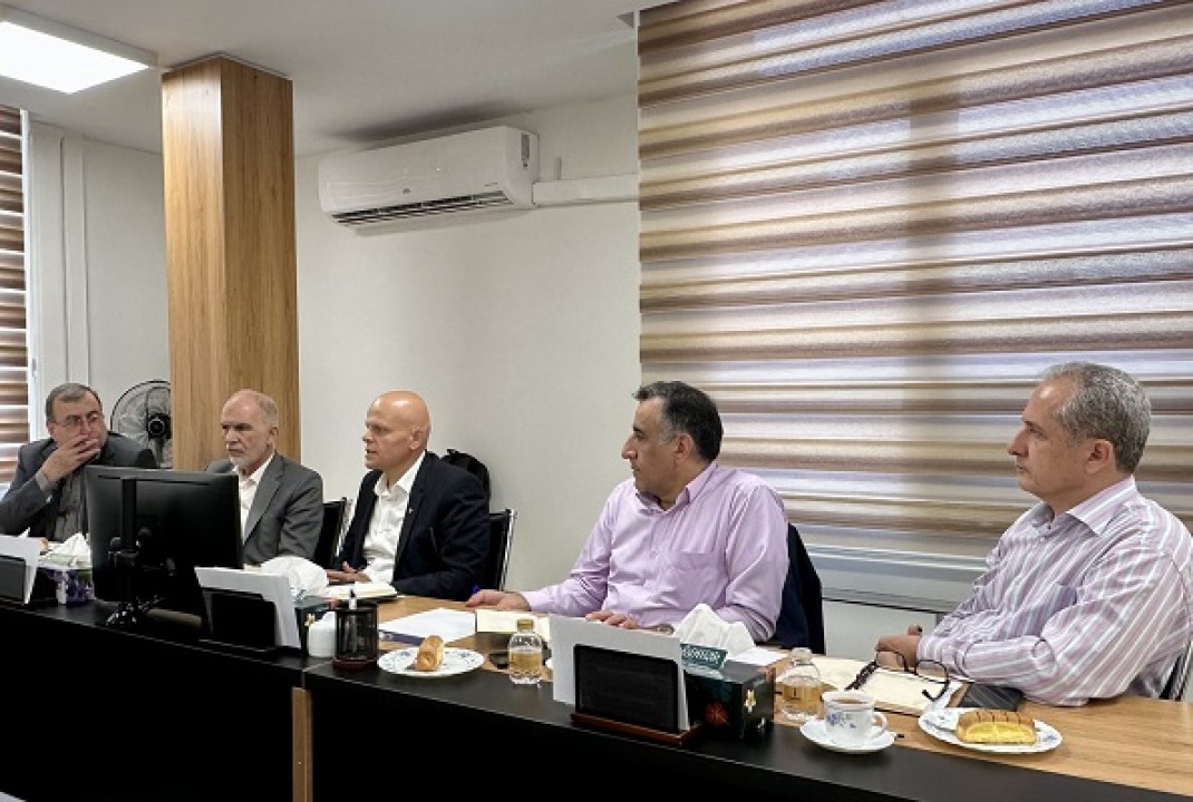 همکاری هلدینگ سیمانی شستا و انجمن بهره‌وری ایران توسعه می‌یابد