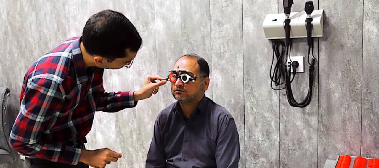 اجرای طرح بینایی سنجی در منطقه ویژه اقتصادی لامرد