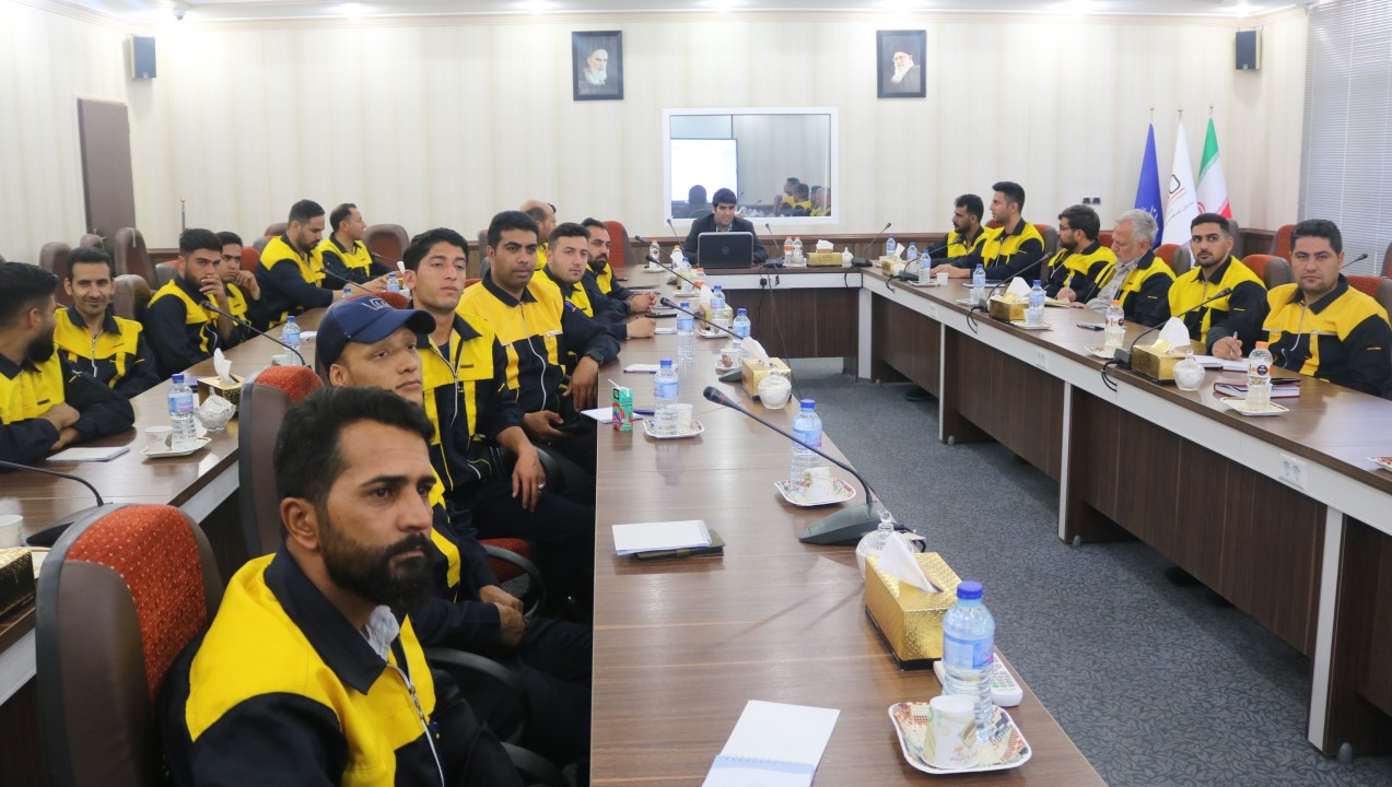 سی و چهارمین دوره آموزش تربیت کارور آتشکار معدن در مرکز تحقیقات یزد برگزار شد