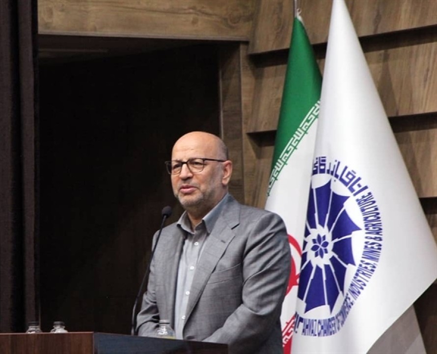 قدردانی معاون پارلمانی وزیر اقتصاد از عملکرد بانک کشاورزی در حمایت از توسعه زنجیره خرما