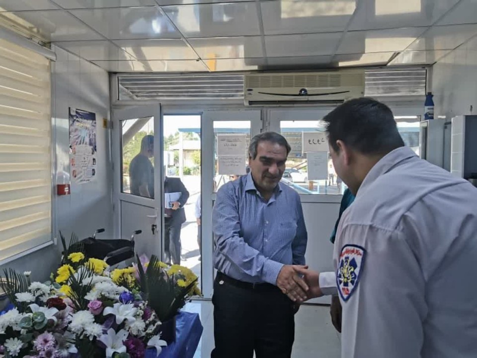 تقدیر از کادر درمان پتروشیمی کارون به مناسبت روز پرستار