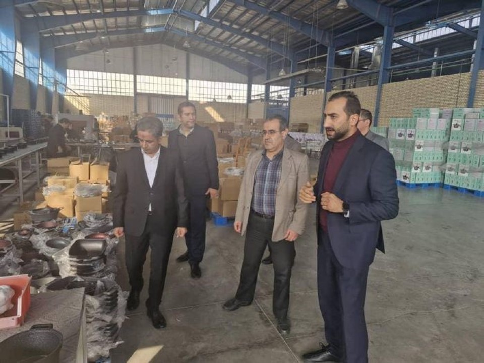 حضور معاون اعتباری و بانكداری شركتی و اعضای كمیته اعتبارات در شهرك صنعتی شمس‌آباد