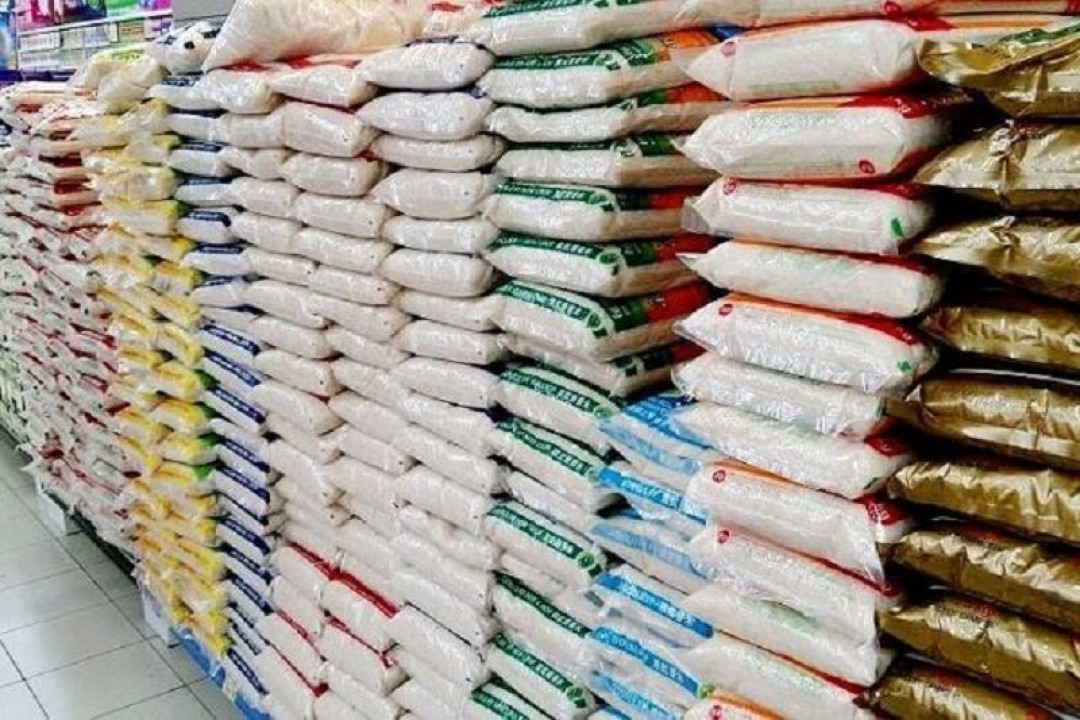 ثبت آماری دستی و ترخیص کالاهای اساسی وارداتی از گمرک ممنوع شد